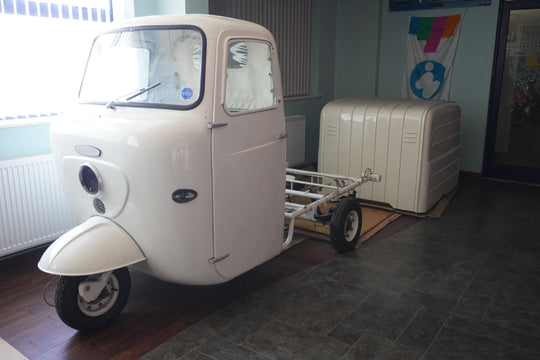 Lambro 175 3-Wheeler with Box & Roof Rack (Innocenti) Grey