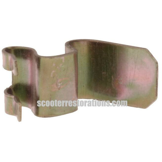 GP Headlight Clip (CEV)