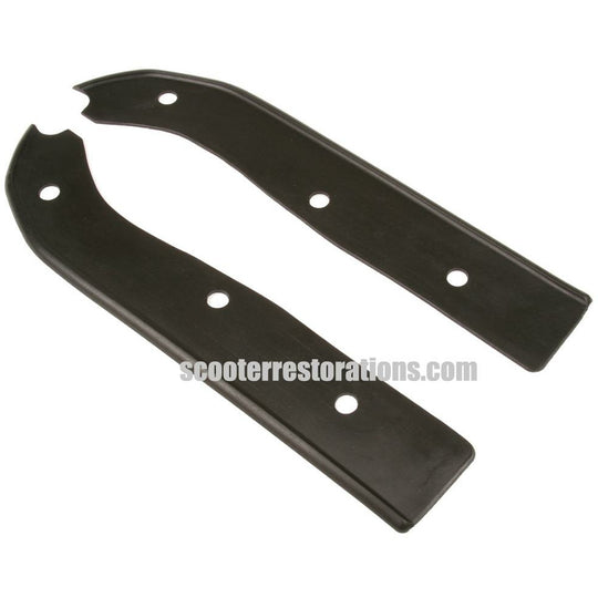 GP Black Mudguard Gaskets (a pair) Italian (Casa Lambretta C 112)