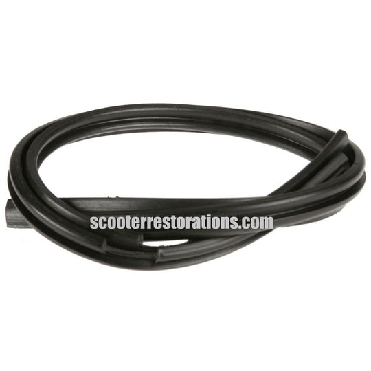 Horncast Beading for Turning Mudguard (Black) Vijay Super MKI & MKII)