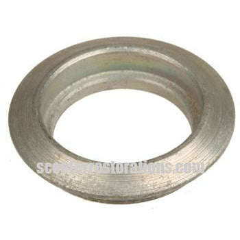 Lambro 600M/600V Dynomotor Retaining Disc (Innocenti)