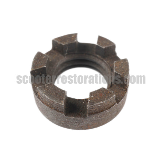 Vespa Clutch Castle Nut (PX PE T5 LML)