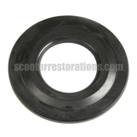 Vespa Clutch Side Oil Seal (Rally, PX, PE, T5, Cosa) Rubber Outer Edge (Rolf)