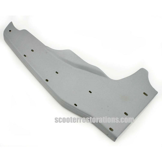 GP R/H Rear Footboard (SIL)