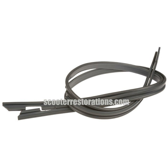 Series 1 & 2 Horncasting & Mudguard Beading (Italian)