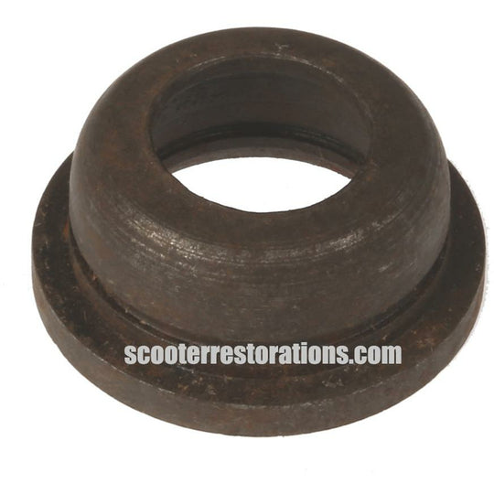 D/LD MK I & MK II Clutch Control Bearing Cup (Innocenti)