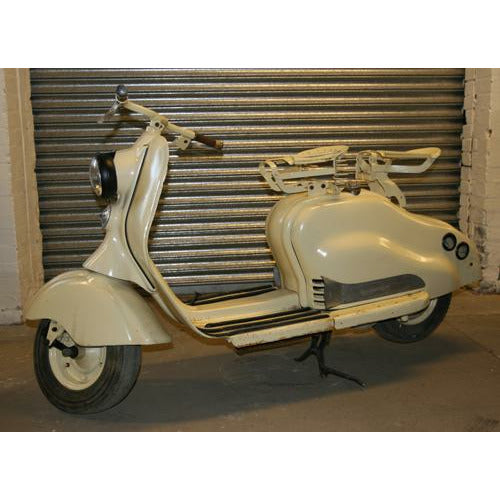 Lambretta 125 LC Scooter (Innocenti) Cream