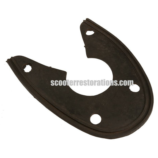 Horncasting & Mudguard Gasket in Black (API Lamby 150)
