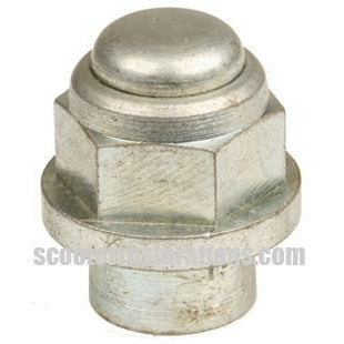 Lambro 600M/600V Front Hub Nut (Innocenti)