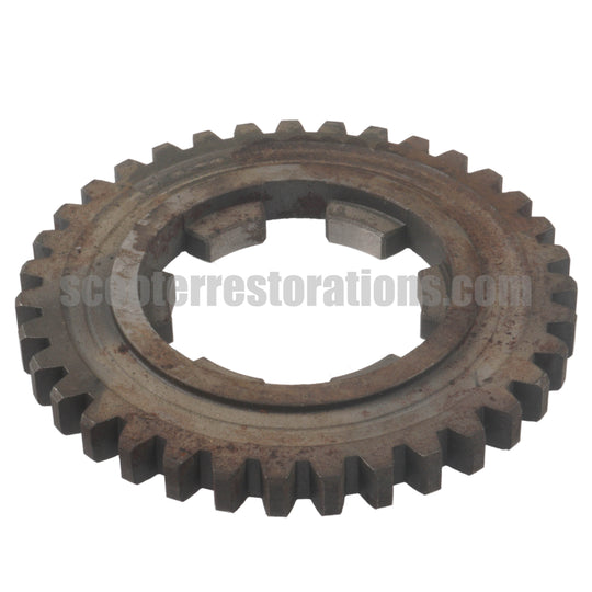 LI125 Series 1, 2 & 3 4th Gear (35 Teeth) Spanish N.O.S (19130017)