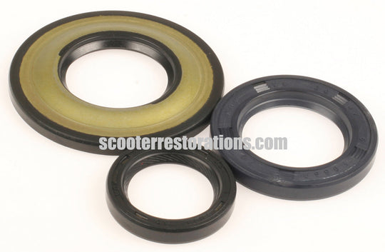 Vespa Oil Seal Set with Metal Drive Seal & 30mm Rear Hub Oilseal (PX PE EFL LML)