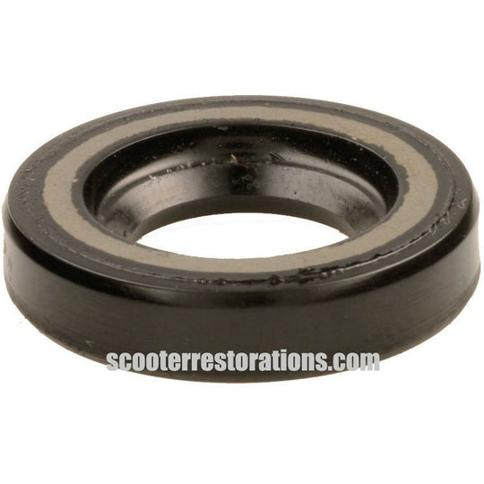 D/LD Late MK III Front Hub Oil Seal (17 x 32 x 7)