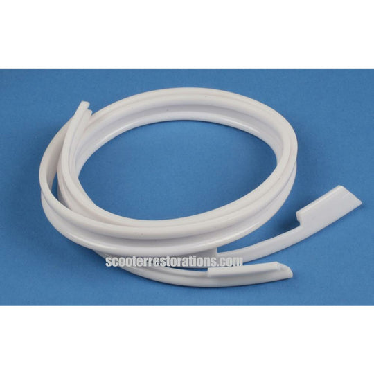 LD/LC Horncasting Beading (a pair) White (Casa Lambretta C 29)