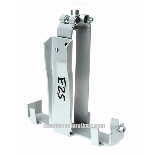 Model 150 D MK II Battery Support Tray (Casa Lambretta E 25)